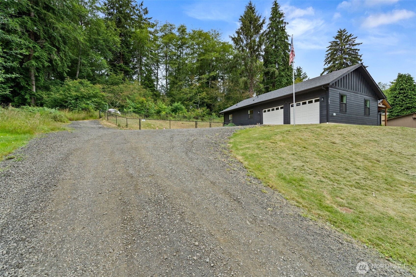 763 Harrison Avenue Raymond, WA 98577 - Photo 2 of 31