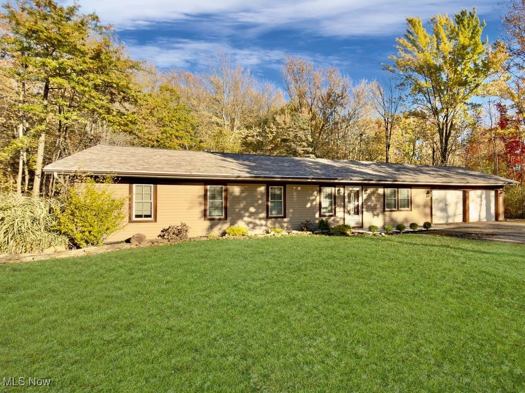 8285 Munson Road Mentor, OH 44060 - Photo 1 of 41 Gallery Image 1