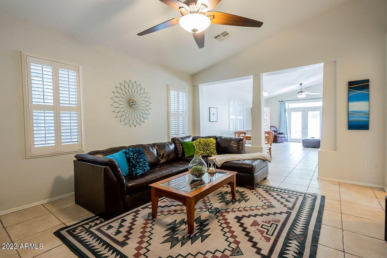 4110 West Vineyard Road Phoenix, AZ 85041 - Photo 6 of 39 Gallery Image 6