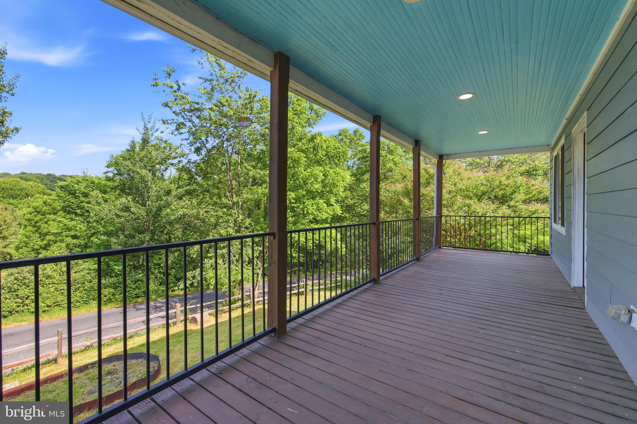 527 Panhandle Road Bentonville, VA 22610 - Photo 8 of 51