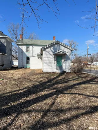 $29,900 | 361 East Douglas Avenue, Jacksonville, IL 62650