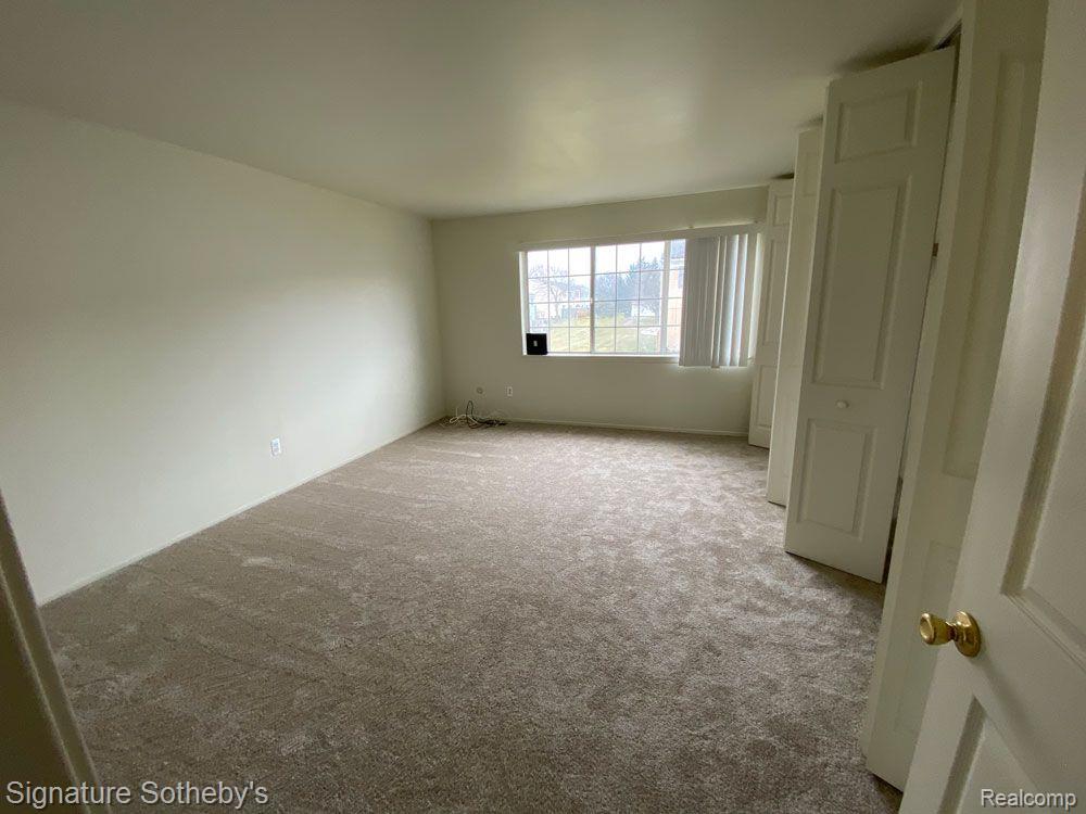 32264 West 12 Mile Road, Unit 26 Farmington, MI 48334 - Photo 12 of 19