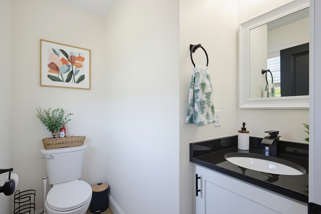 1479 Main Street Acushnet, MA 02743 - Photo 21 of 42