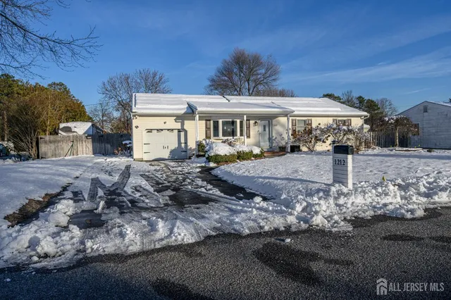 $499,900 | 1212 Pemberton Street, Toms River, NJ 08757