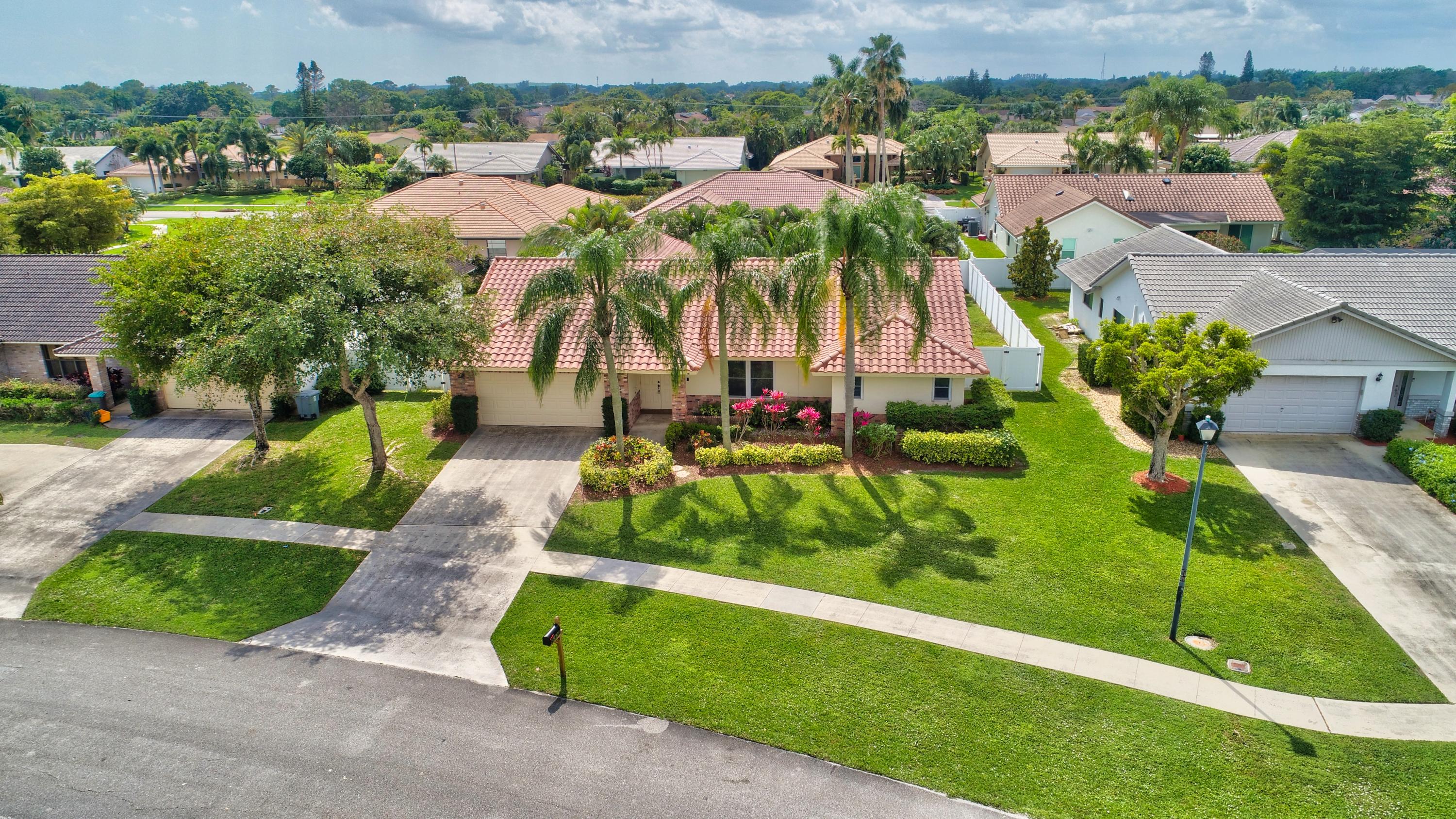 22433 Ensenada Way Boca Raton, FL 33433 - Photo 2 of 46 44_dji_0165and4more