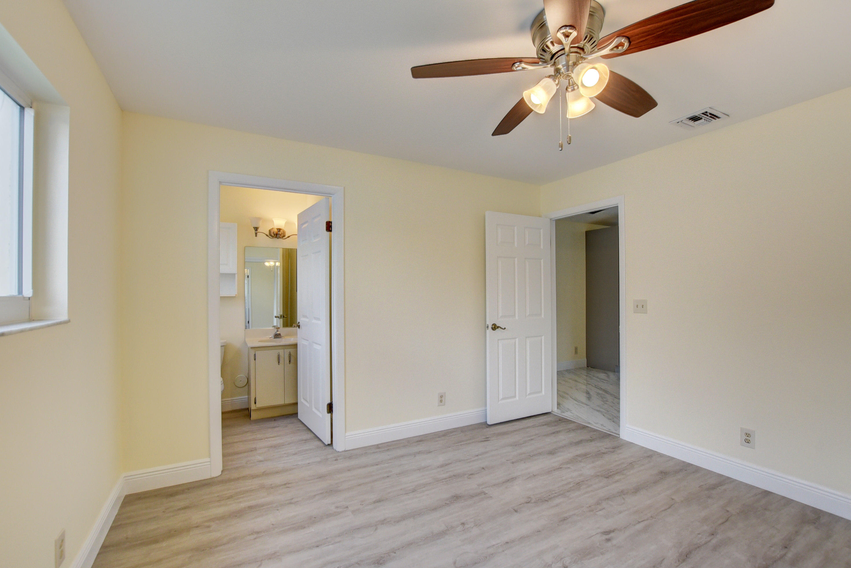 22433 Ensenada Way Boca Raton, FL 33433 - Photo 22 of 46 26_ebf_0356and4more