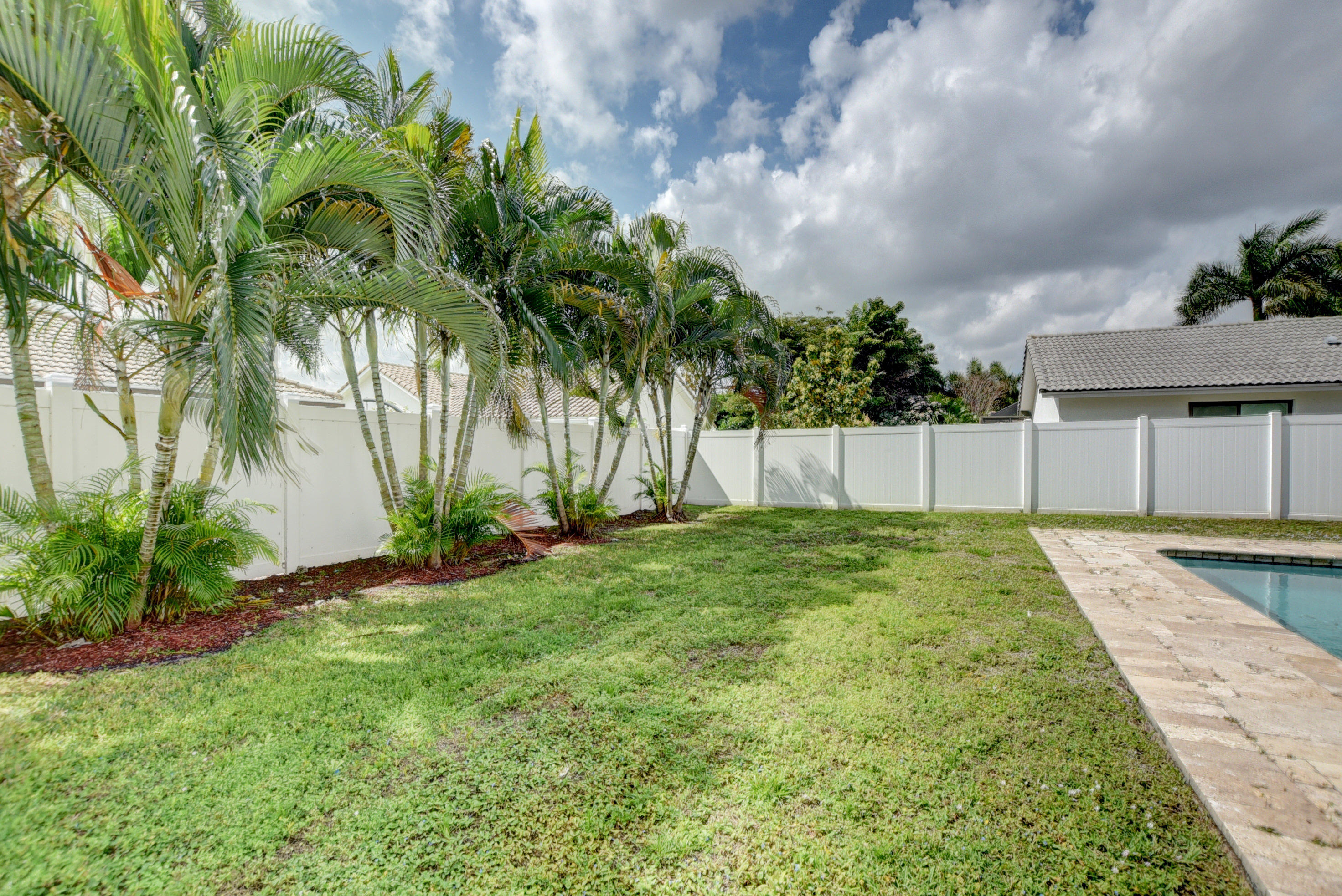 22433 Ensenada Way Boca Raton, FL 33433 - Photo 7 of 46 41_ebf_0276and4more