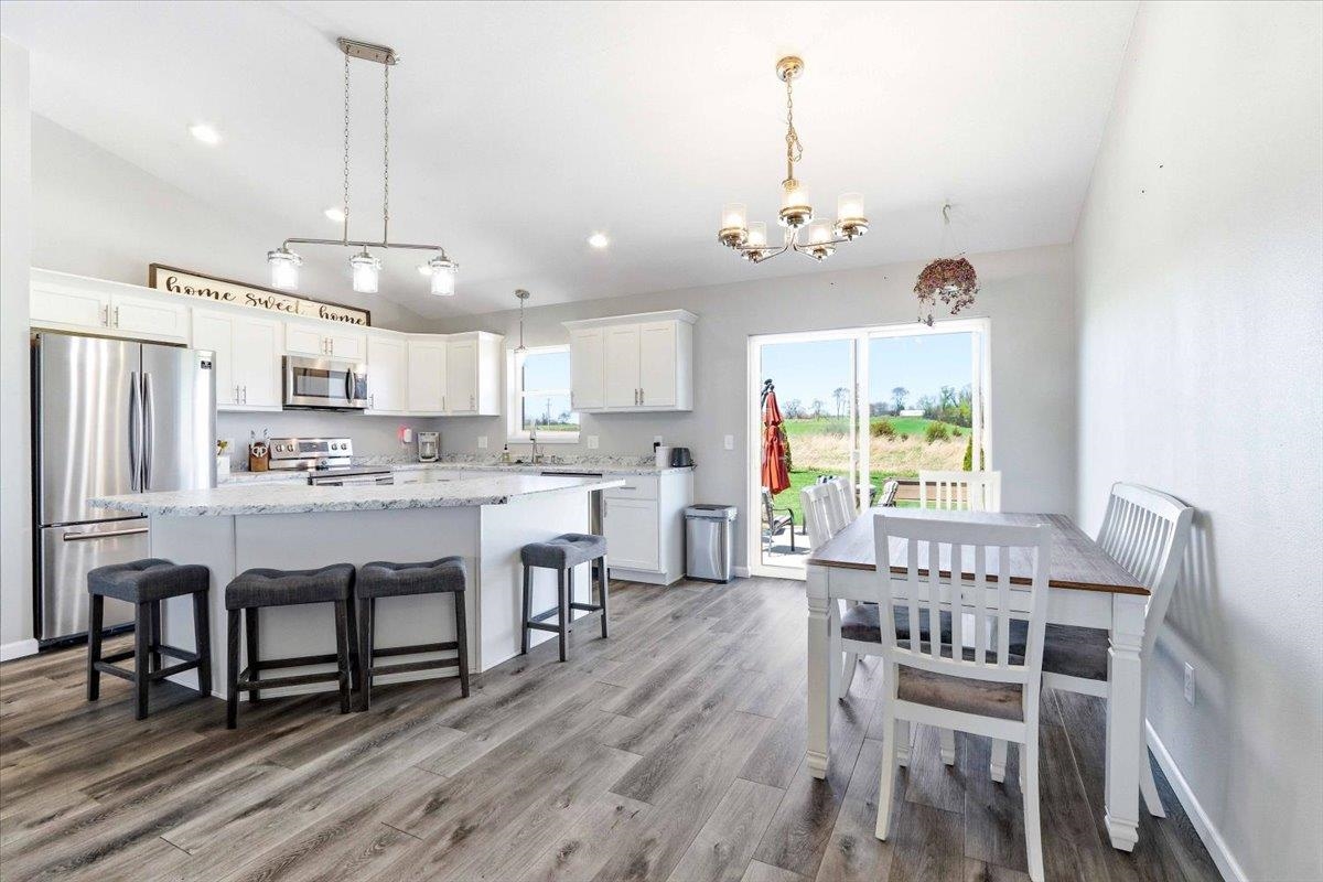 1421 21st Street Baraboo, WI 53913 - Photo 17 of 84