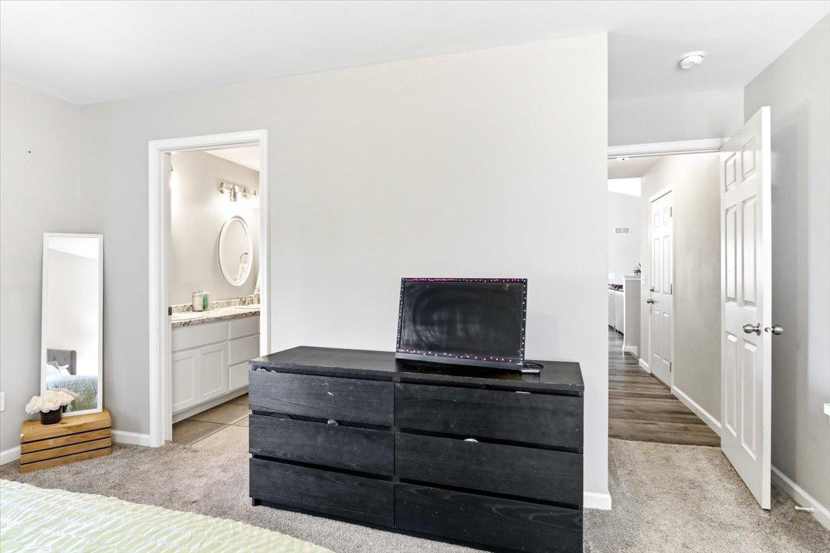 1421 21st Street Baraboo, WI 53913 - Photo 24 of 84