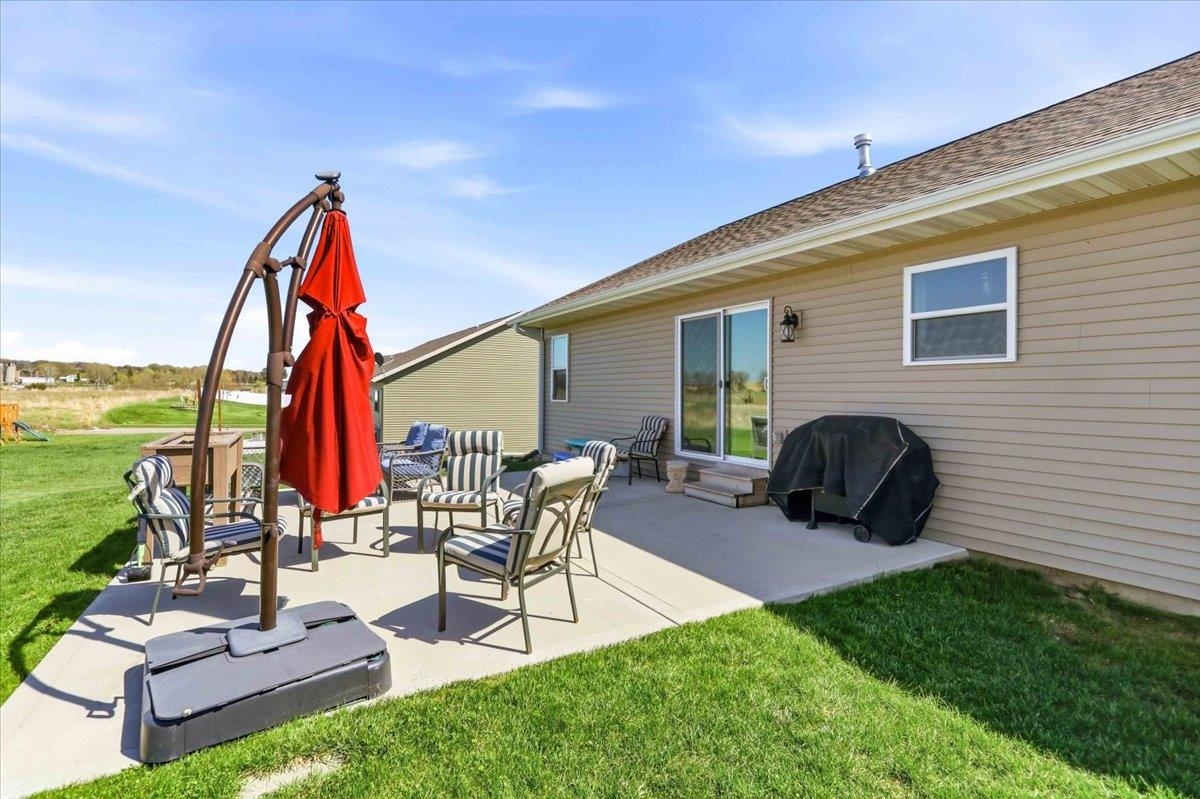 1421 21st Street Baraboo, WI 53913 - Photo 58 of 84