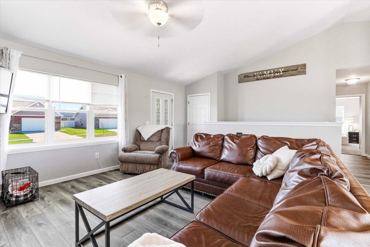 1421 21st Street Baraboo, WI 53913 - Photo 7 of 84