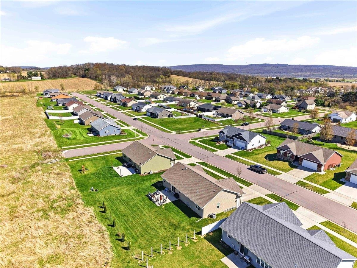 1421 21st Street Baraboo, WI 53913 - Photo 73 of 84