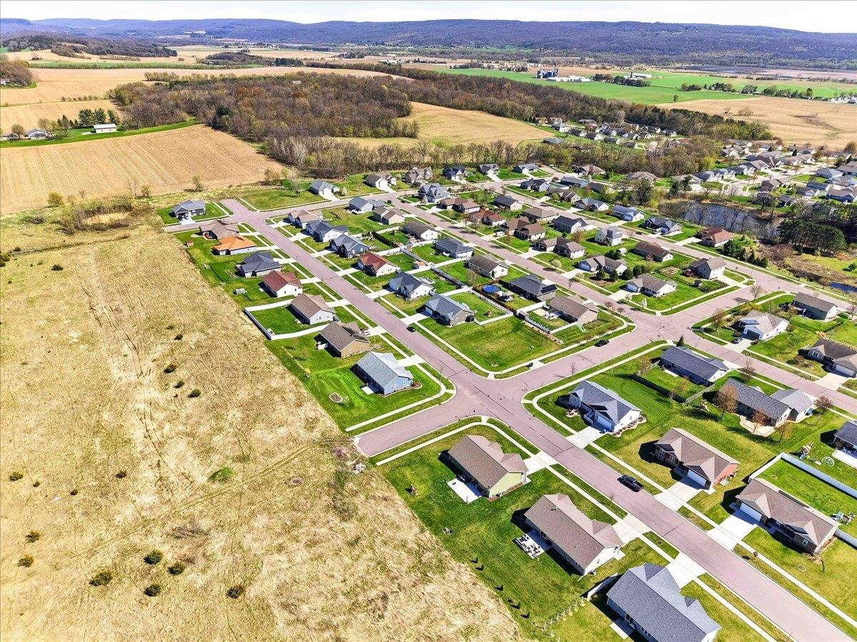 1421 21st Street Baraboo, WI 53913 - Photo 75 of 84