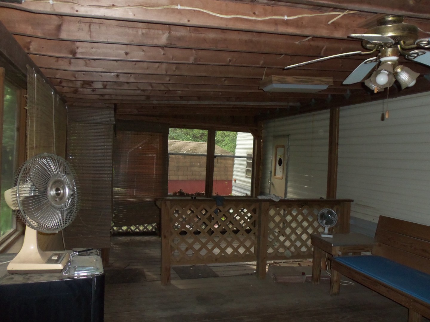 21-37 Woodhaven Sublette, IL 61367 - Photo 3 of 8