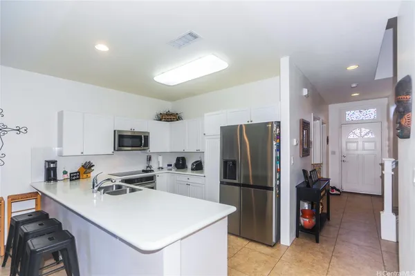 $885,000 | 91-2077 Kai 'Oli Street, Unit 1002, Ewa Beach, HI 96706
