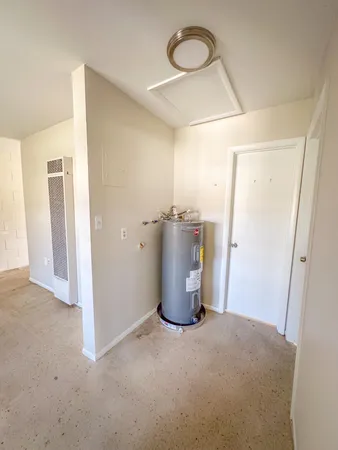 $1,300 | 2506 Ave F, Unit B, Fort Pierce, FL 34947