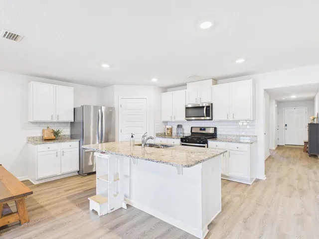 $355,000 | 4651 Honor Guard Way, Crestview, FL 32539