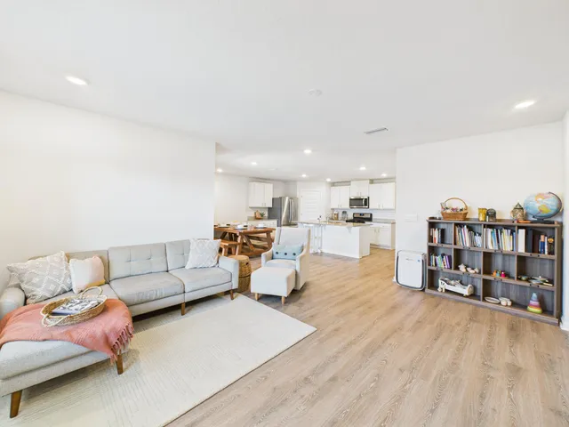 $355,000 | 4651 Honor Guard Way, Crestview, FL 32539