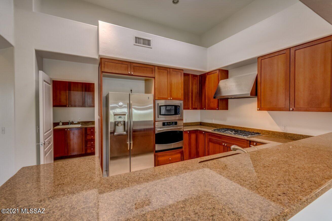 1065 West Panorama Road Tucson, AZ 85704 - Photo 13 of 38 Gallery Image 13