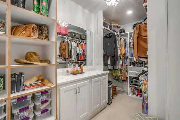 $865,000 | 292 Pam Drive, Chico, TX 76431