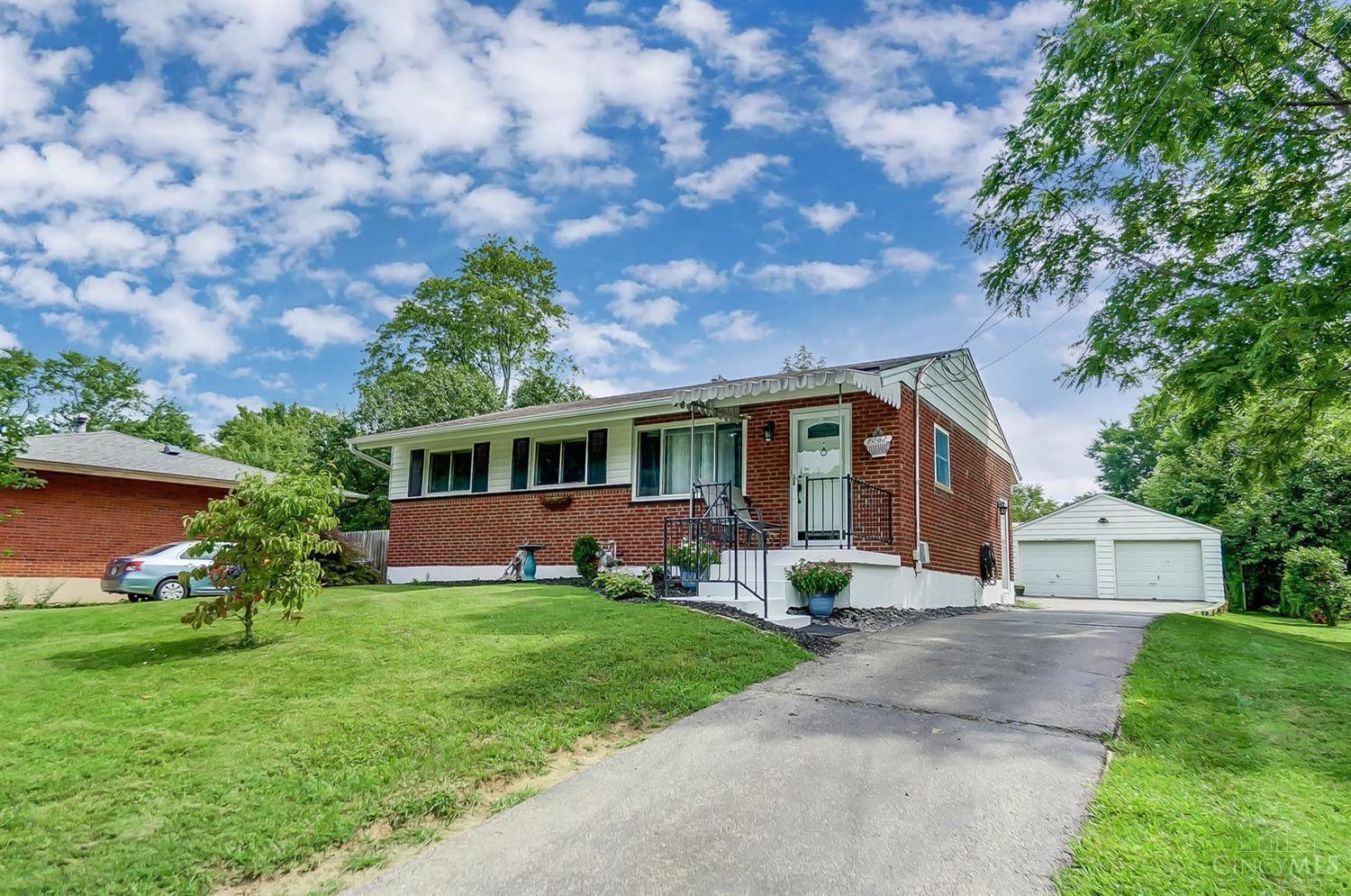 7062 Paddison Road Cincinnati, OH 45230 - Photo 4 of 50 Gallery Image 4