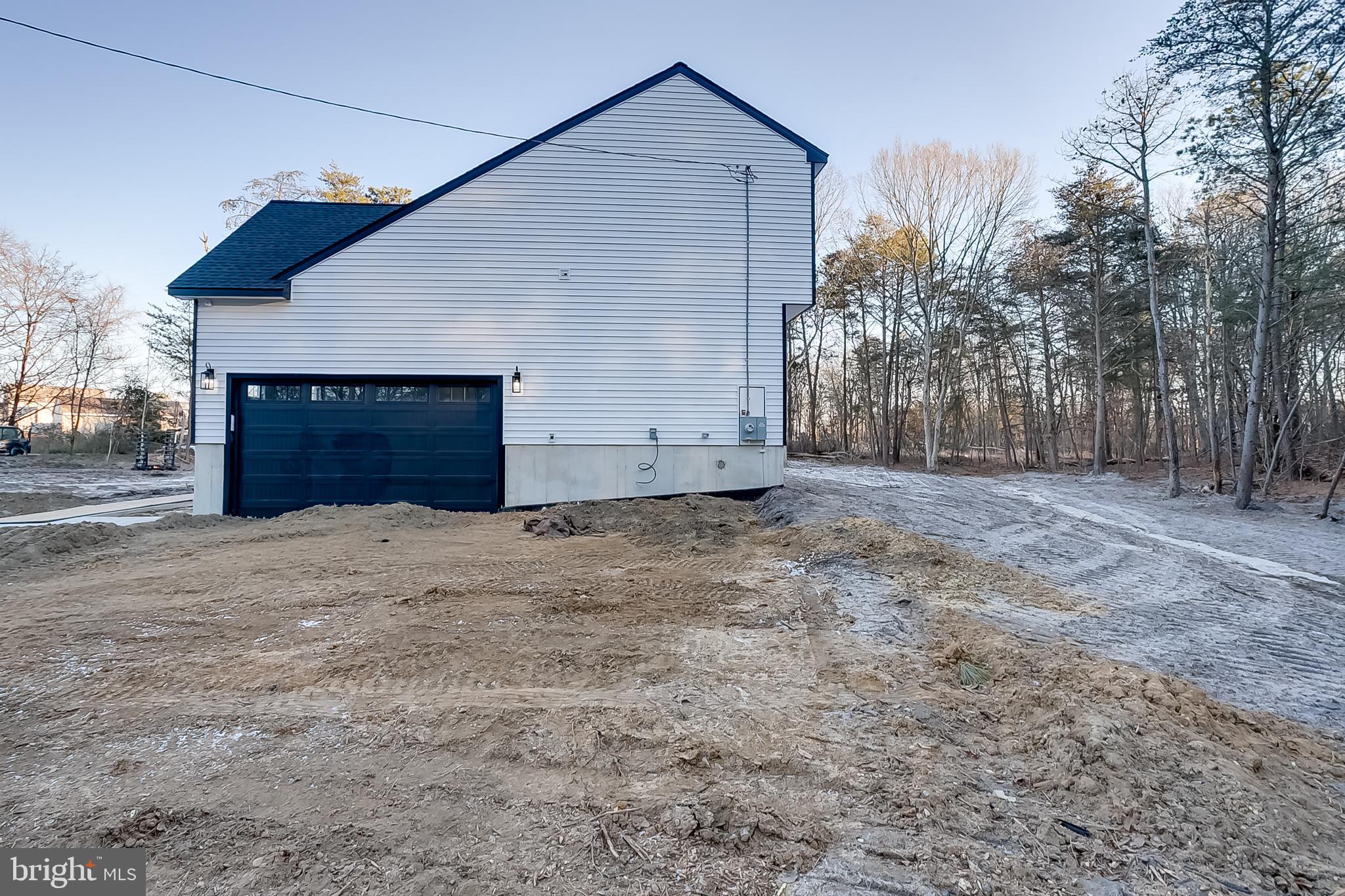 1427 Williamstown Erial Road Sicklerville, NJ 08081 - Photo 3 of 27 a house with a outdoor space