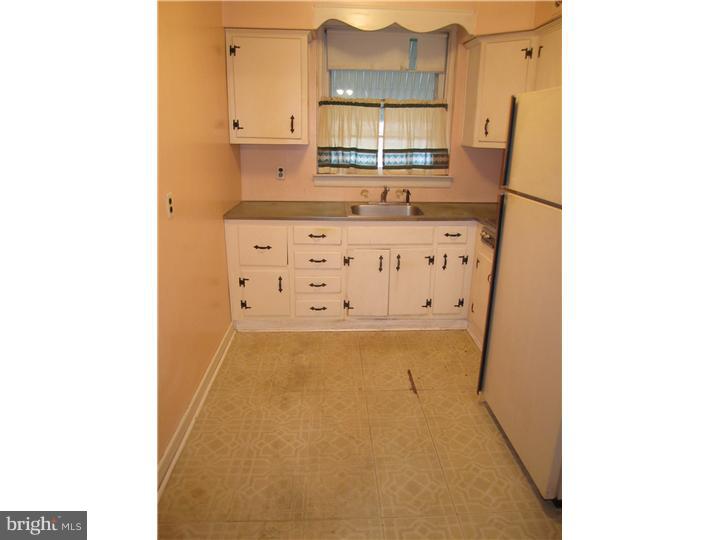 1203 Ripley Street Philadelphia, PA 19111 - Photo 3 of 7 Gallery Image 3