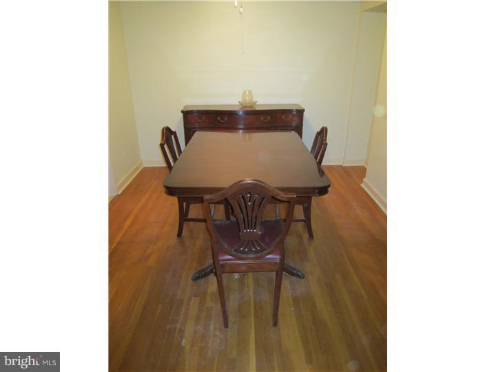 1203 Ripley Street Philadelphia, PA 19111 - Photo 4 of 7 Gallery Image 4