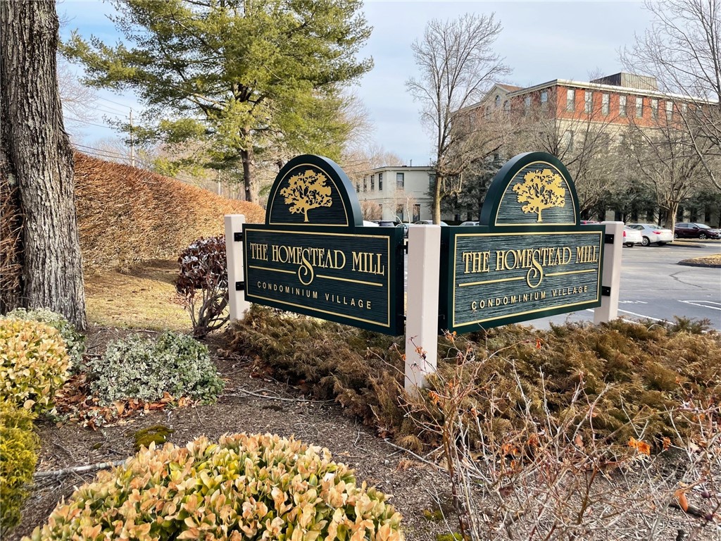 15 Higgins Street, Unit 123 Smithfield, RI 02917 - Photo 1 of 30