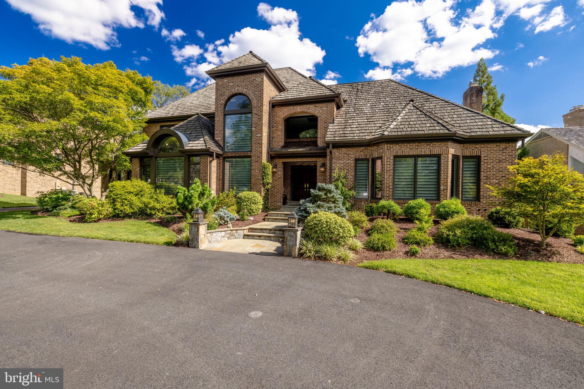 10011 Gary Road Potomac, MD 20854 - Photo 1 of 74