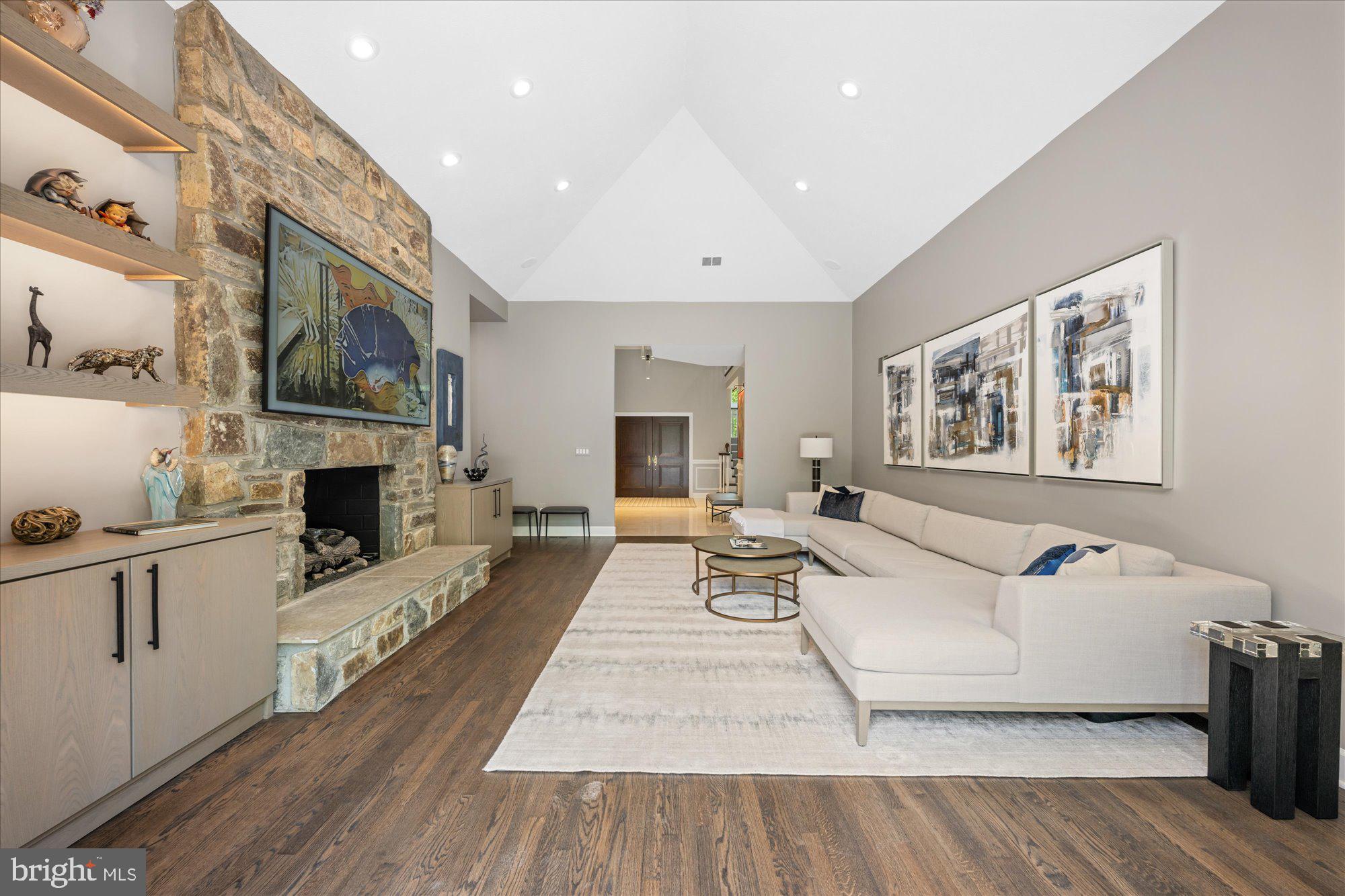 10011 Gary Road Potomac, MD 20854 - Photo 11 of 74 view back towards front entry