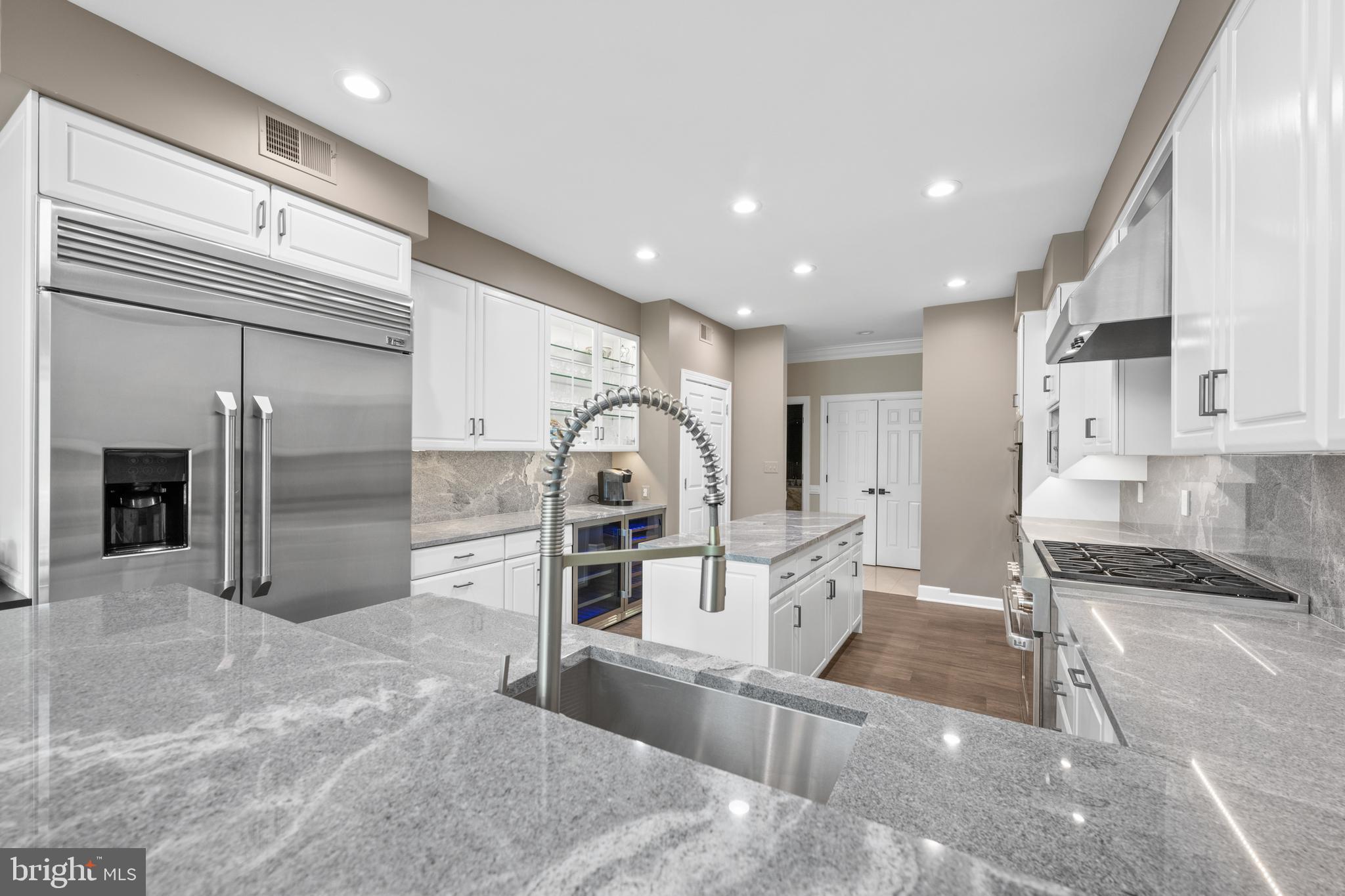 10011 Gary Road Potomac, MD 20854 - Photo 16 of 74