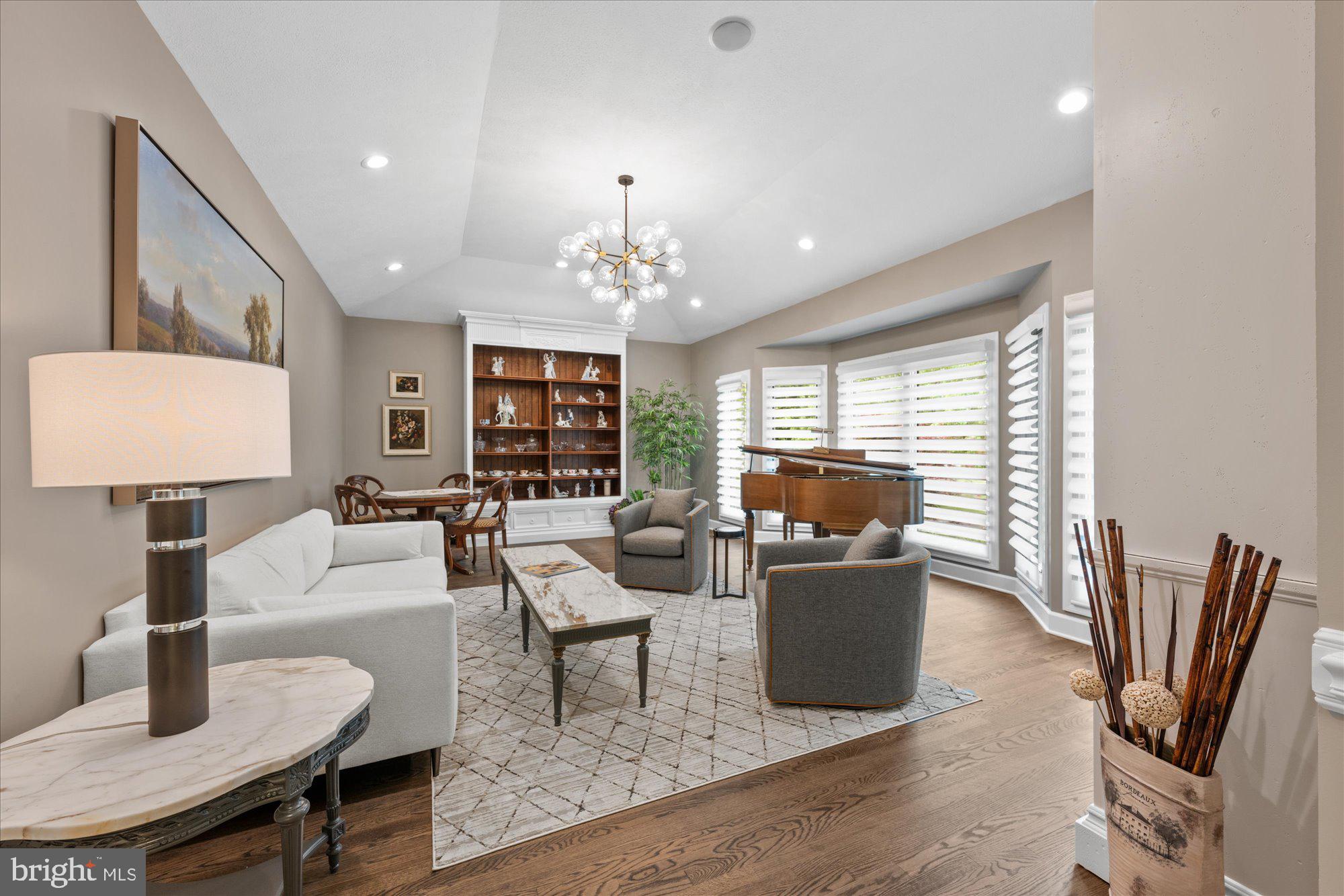 10011 Gary Road Potomac, MD 20854 - Photo 20 of 74 remote control window treatments