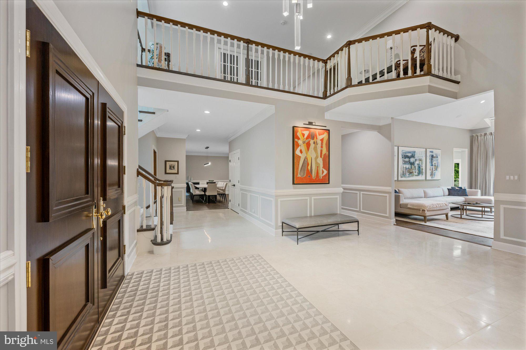 10011 Gary Road Potomac, MD 20854 - Photo 2 of 74 Stunning 2-story entry