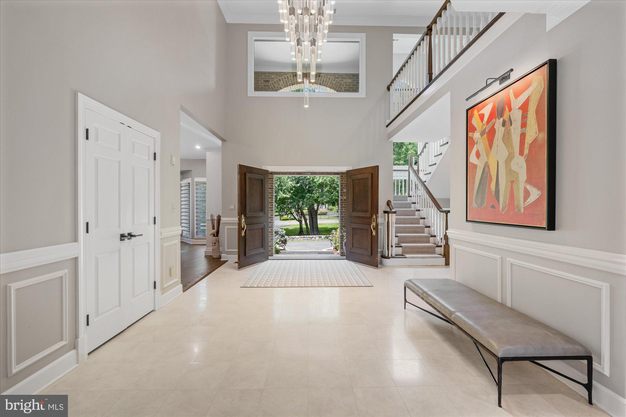 10011 Gary Road Potomac, MD 20854 - Photo 38 of 74 the way upstairs...