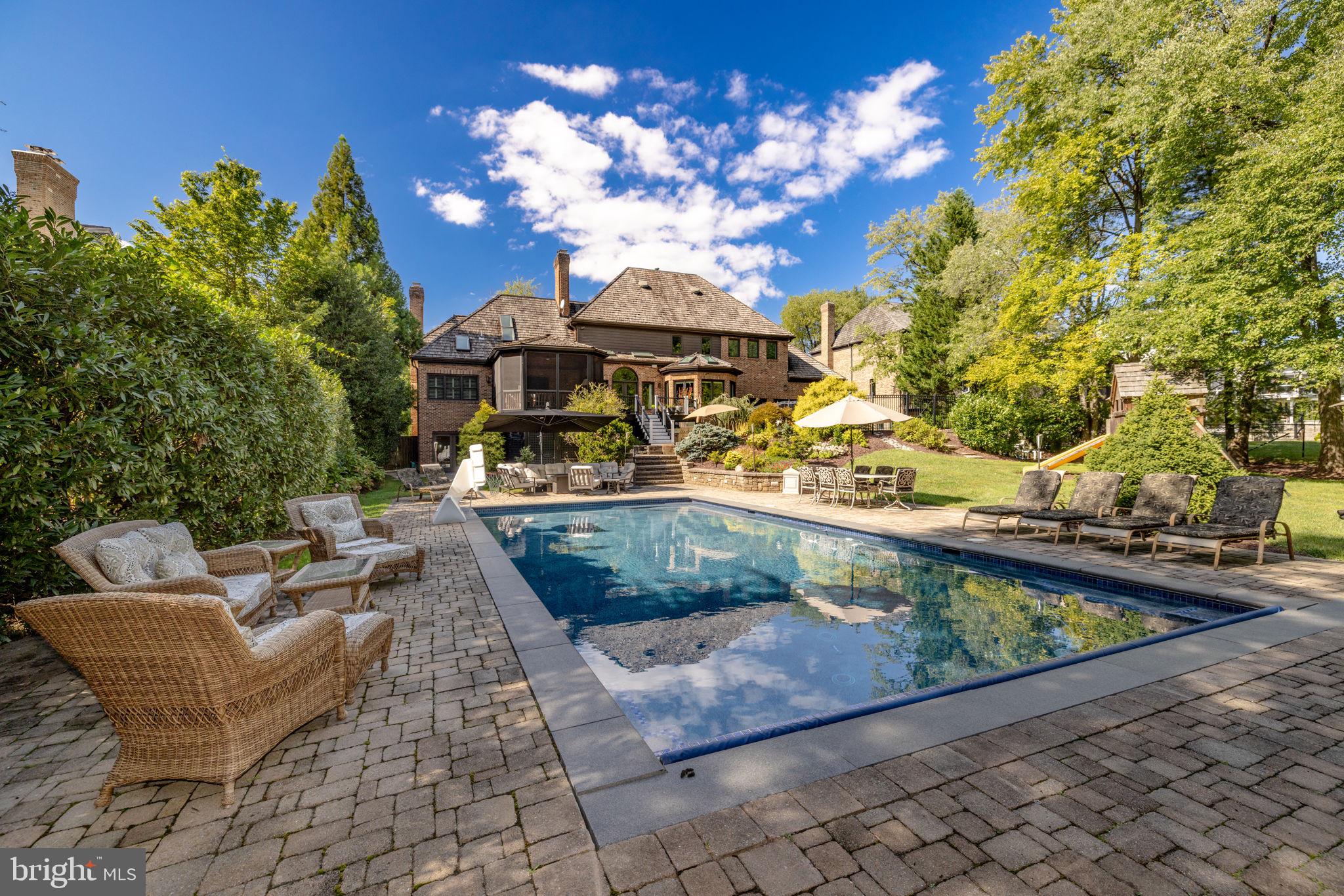 10011 Gary Road Potomac, MD 20854 - Photo 66 of 74 heated