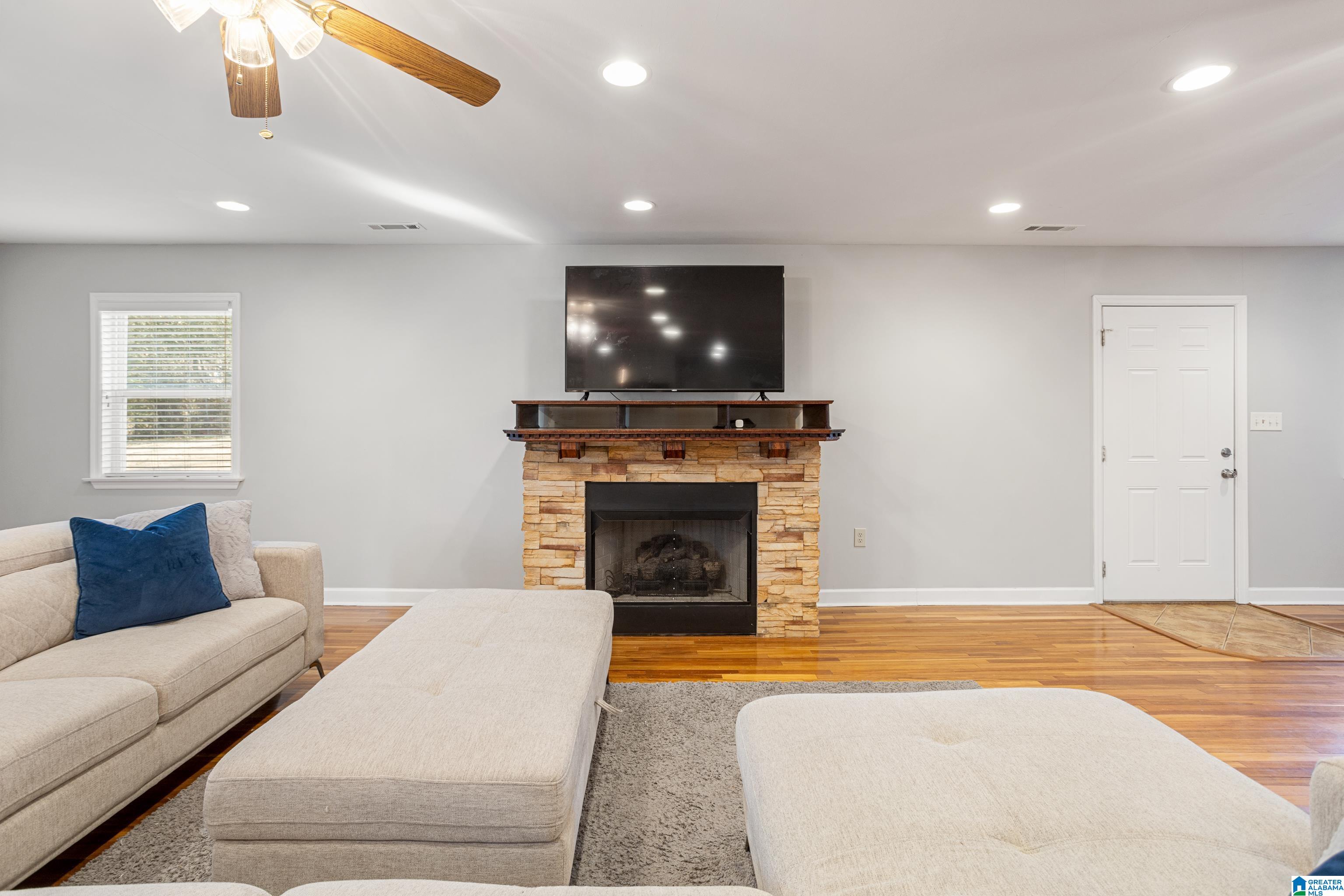 242 Odum Road Gardendale, AL 35071 - Photo 18 of 58