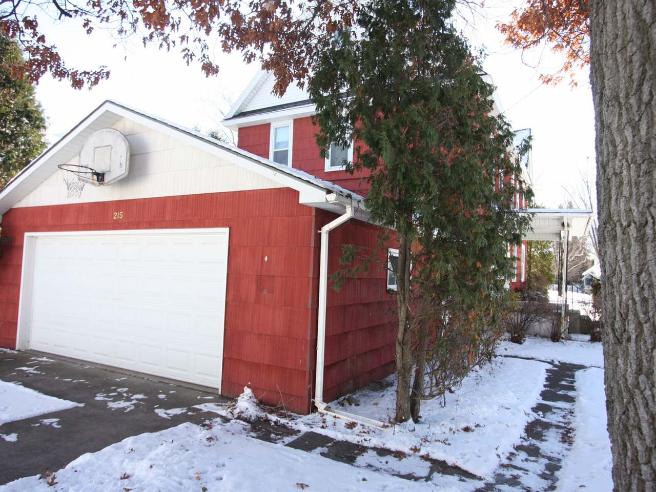 215 Elm Court Rhinelander, WI 54501 - Photo 16 of 23 Gallery Image 16