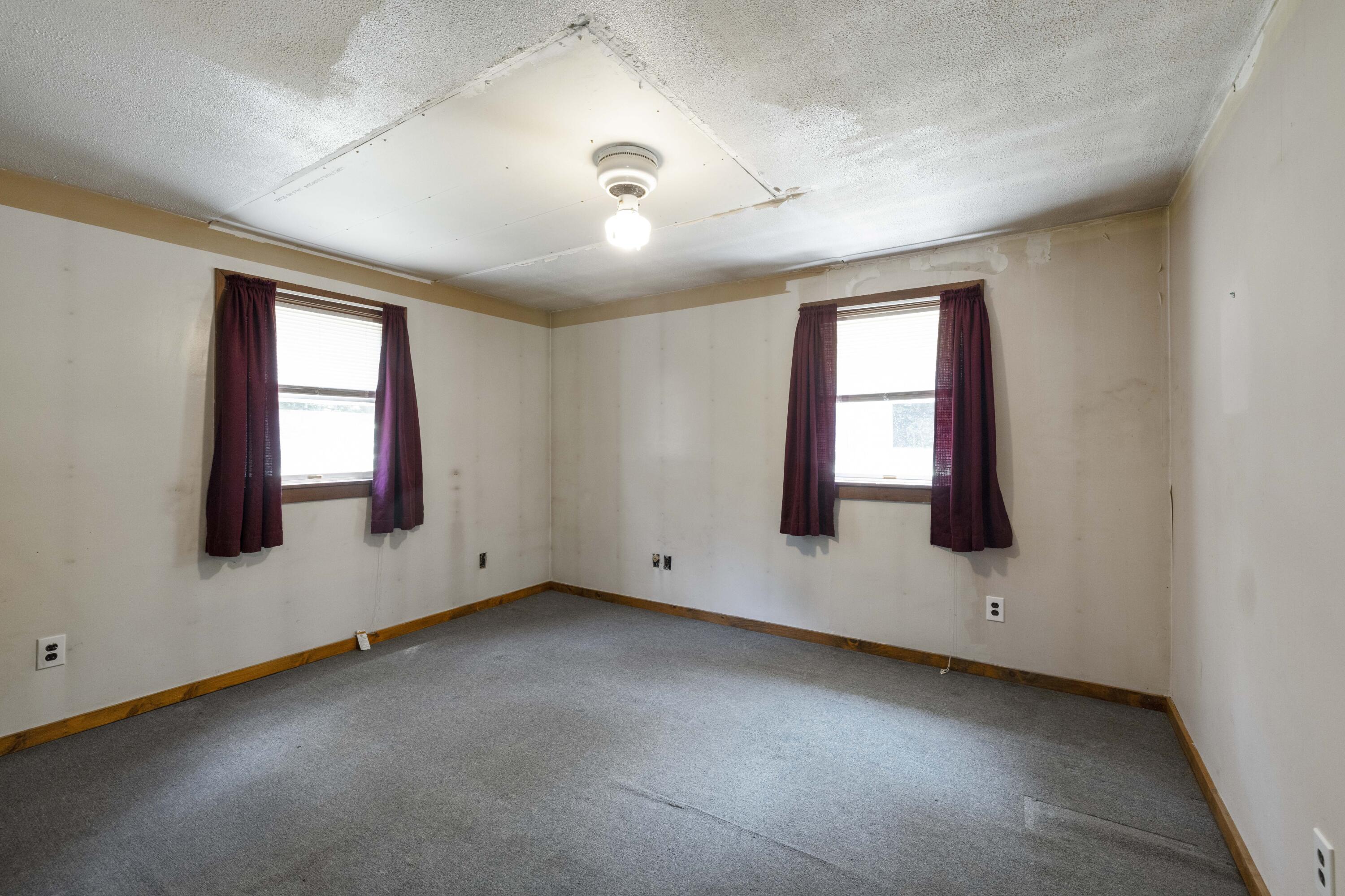183 Burnham Road Limerick, ME 04048 - Photo 13 of 30 3G0A9186