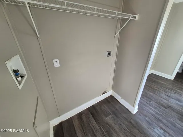 $1,100 | Undisclosed Address, Crowley, LA 70526