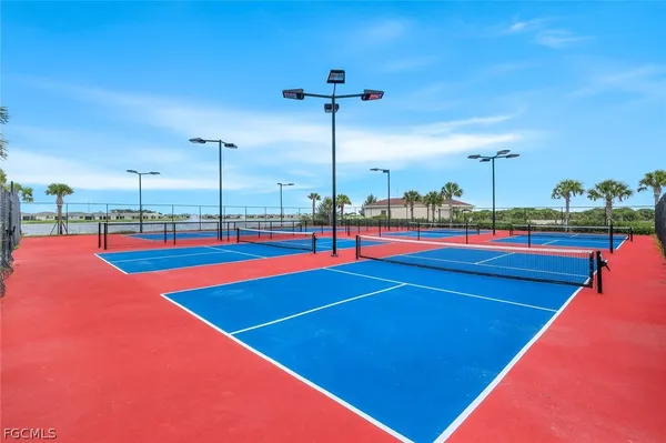 $3,100 | 421 Coral Reef Place, Cape Coral, FL 33993