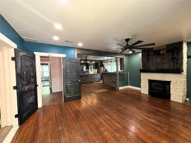 a view of a electric appliances and windows