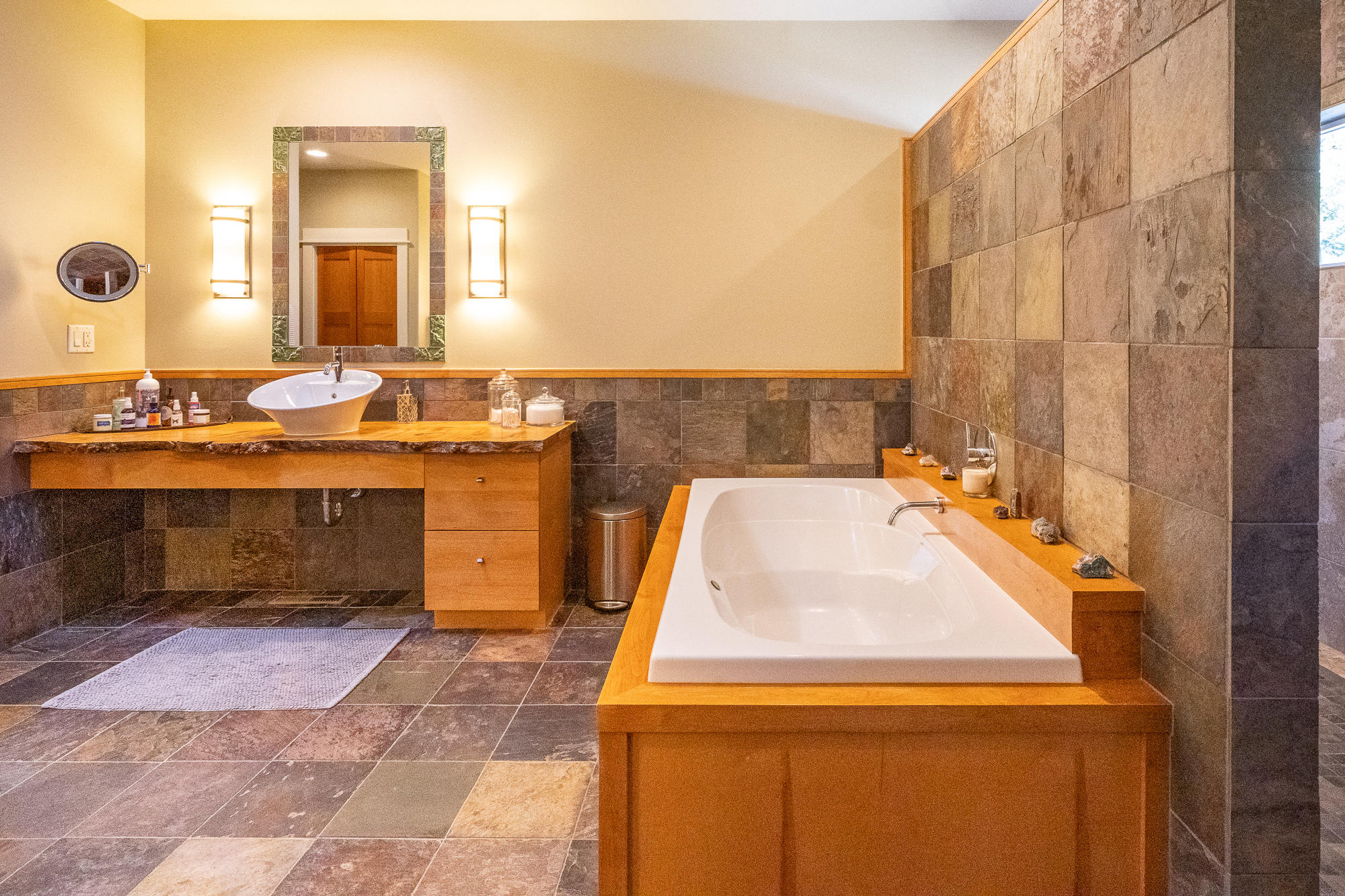 550 Cove Road Ashland, OR 97520 - Photo 29 of 45 Cove-42