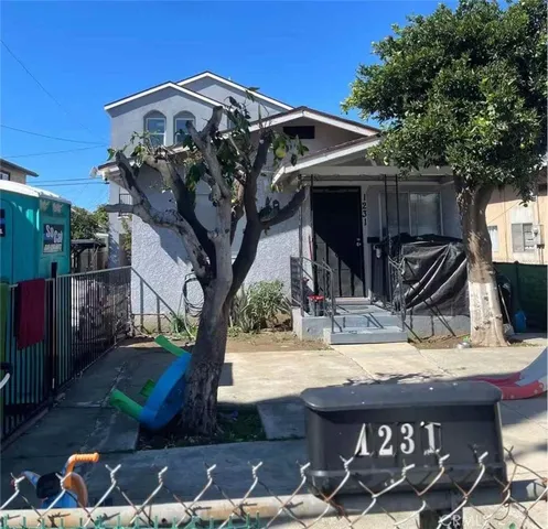 $2,000 | 1231 South Rowan Avenue, Los Angeles, CA 90023