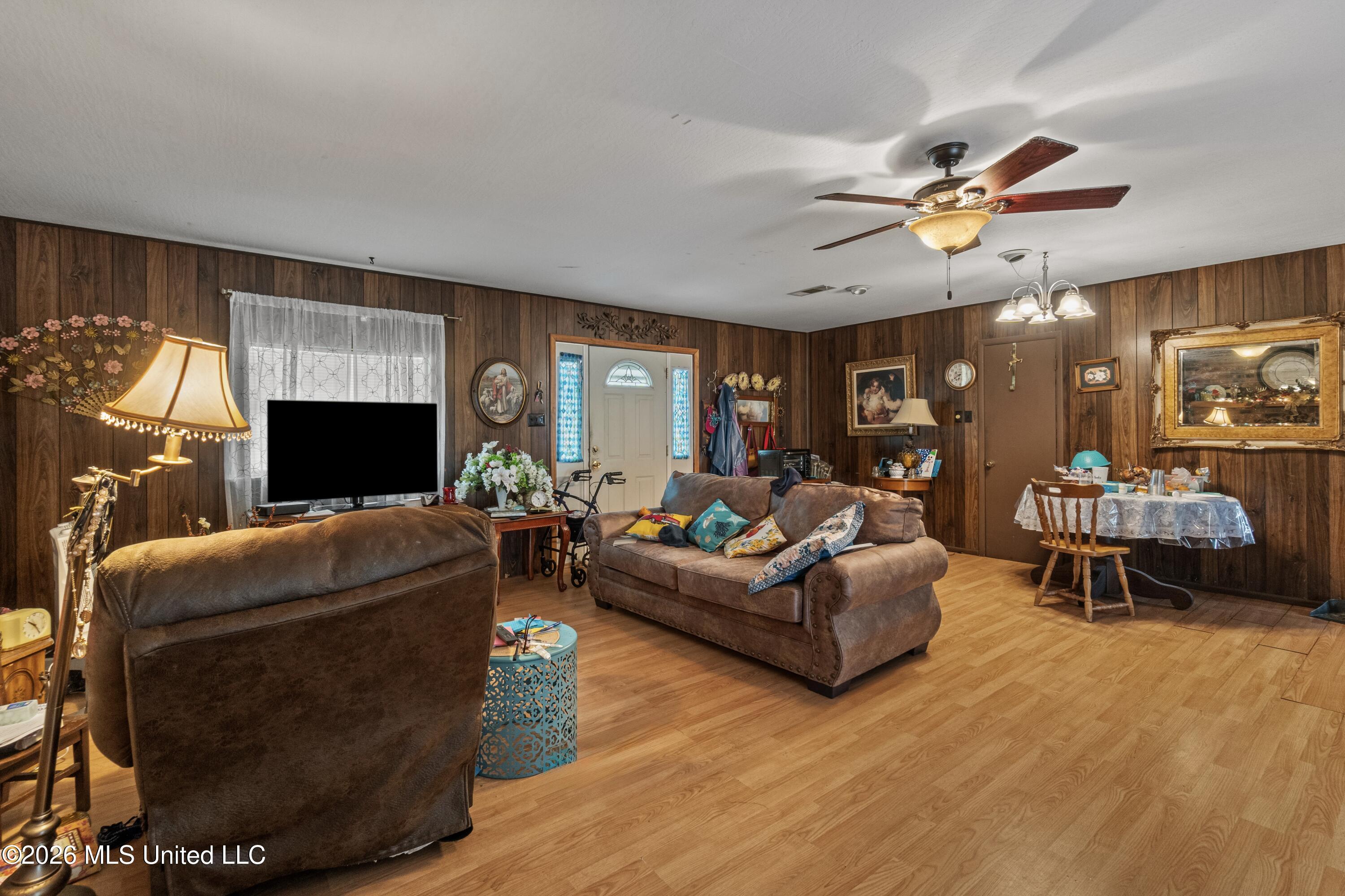 73 Rouse Road Hattiesburg, MS 39401 - Photo 8 of 25 78_Rouse_Road-10