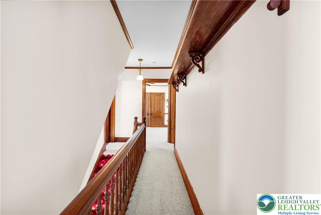 4006 Hecktown Road Bethlehem, PA 18020 - Photo 20 of 100