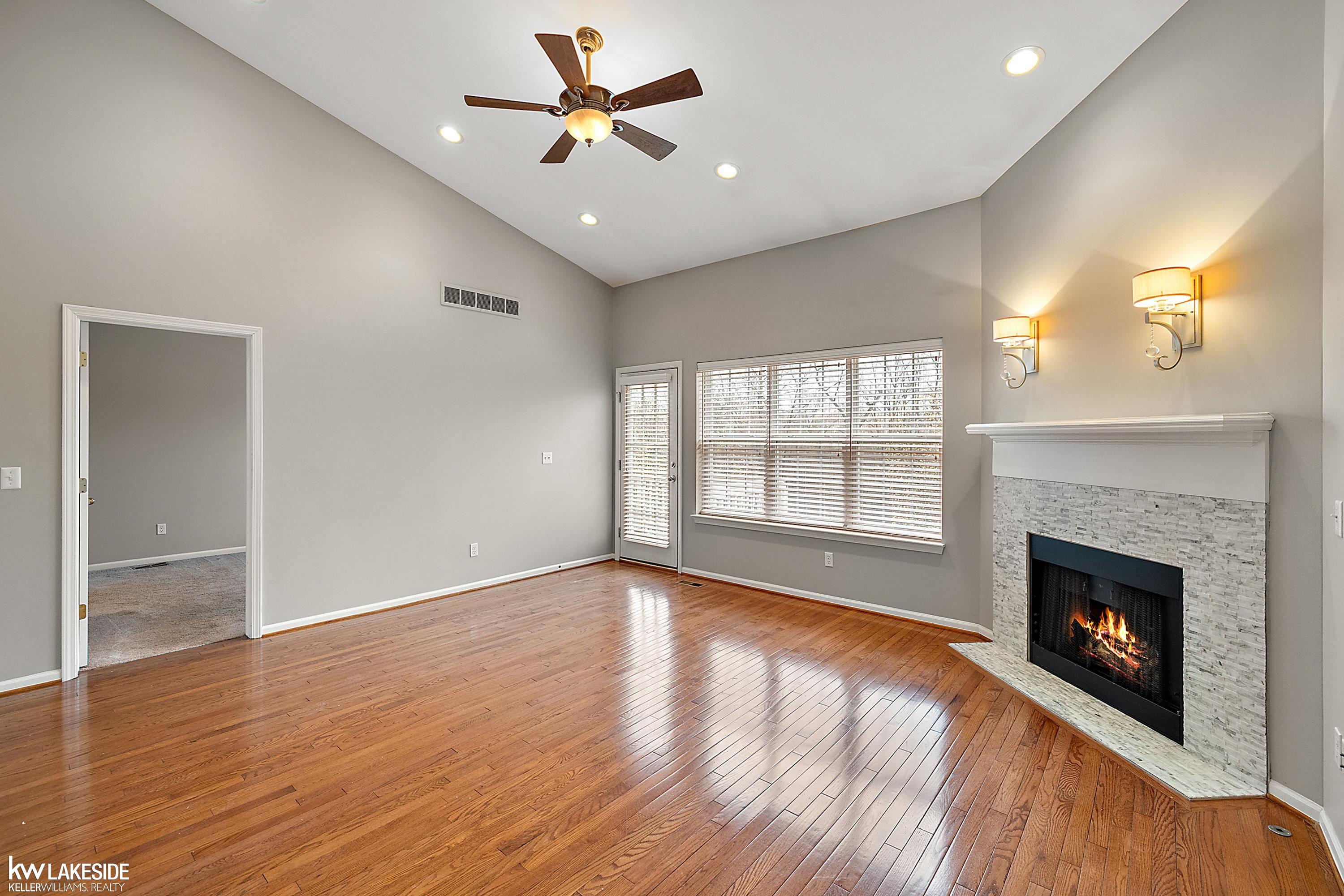 747 East Bluff Court Rochester Hills, MI 48306 - Photo 24 of 79