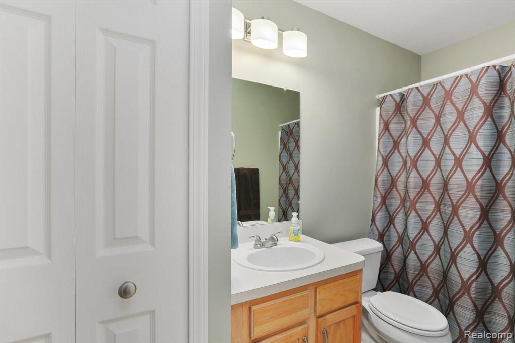 375 Natanna Drive Howell, MI 48843 - Photo 23 of 35