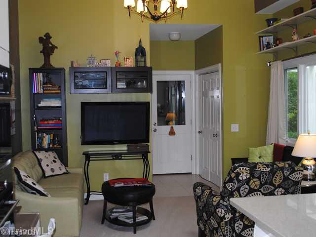 1205 Stadler Ridge Road Winston-Salem, NC 27106 - Photo 11 of 16 Keeping Room.