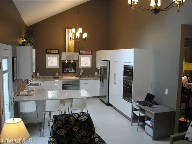 1205 Stadler Ridge Road Winston-Salem, NC 27106 - Photo 4 of 16 Kitchen.